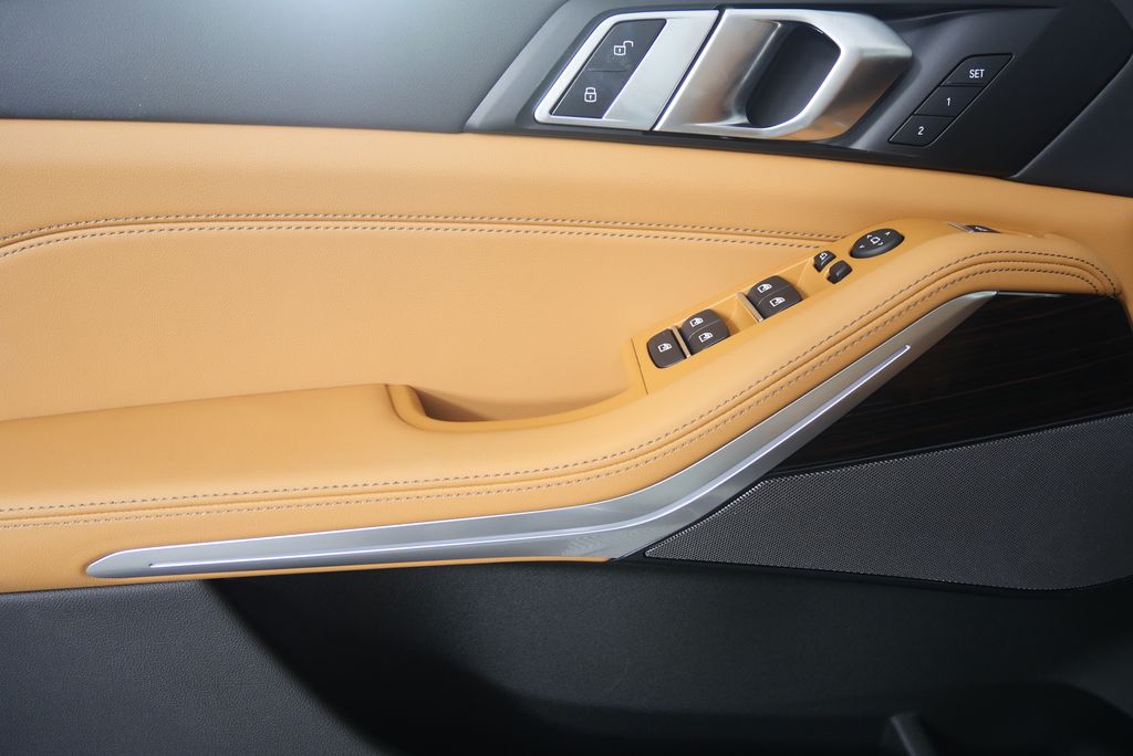 Thumbnail: 2026 BMW X5 - 9