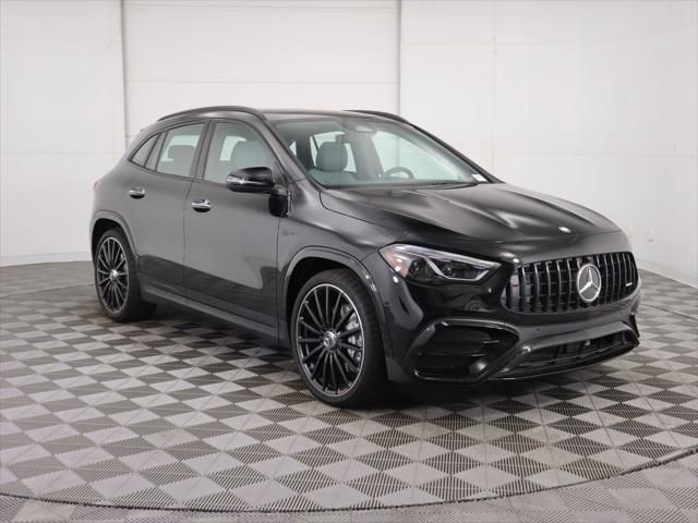 Thumbnail: 2026 Mercedes-Benz GLA - 3