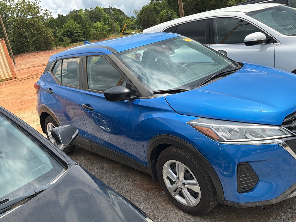 Used 2025 Blue Nissan S image 4