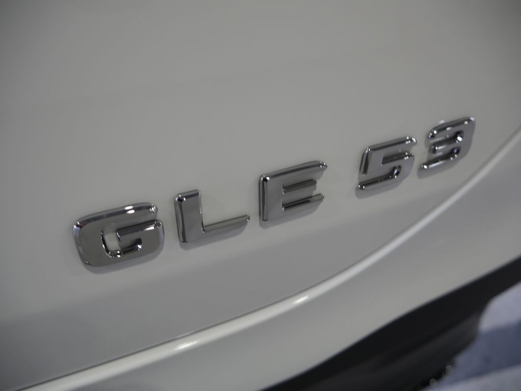 Thumbnail: 2026 Mercedes-Benz GLE - 10