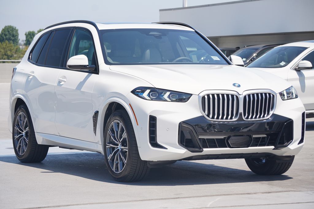 2025 BMW X5 xDrive50e 3