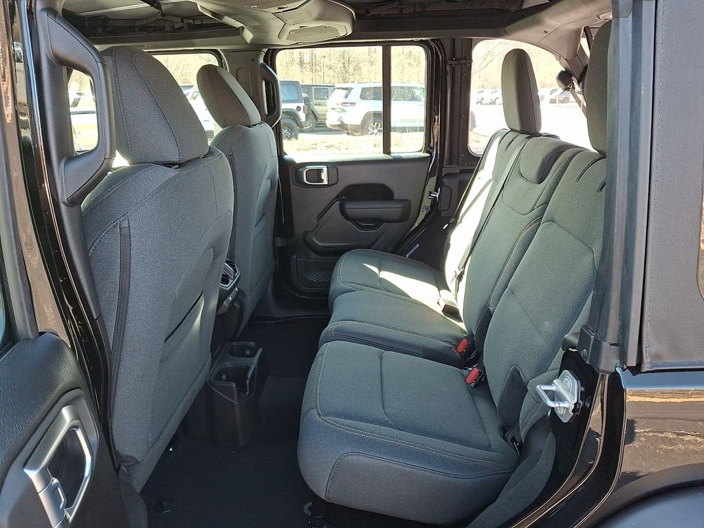 New 2026 Jeep Wrangler SUV