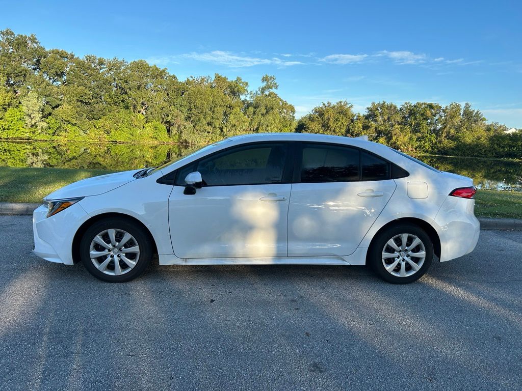 Thumbnail: 2024 Toyota Corolla - 2