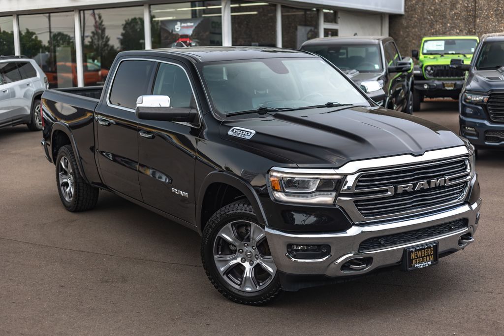 2019 Ram 1500 Laramie thumbnail 2