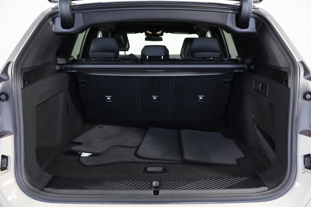 Thumbnail: 2025 BMW X3 - 14