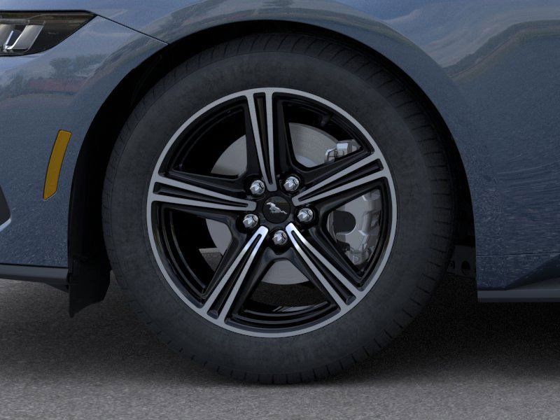 2025 Ford Mustang EcoBoost photo