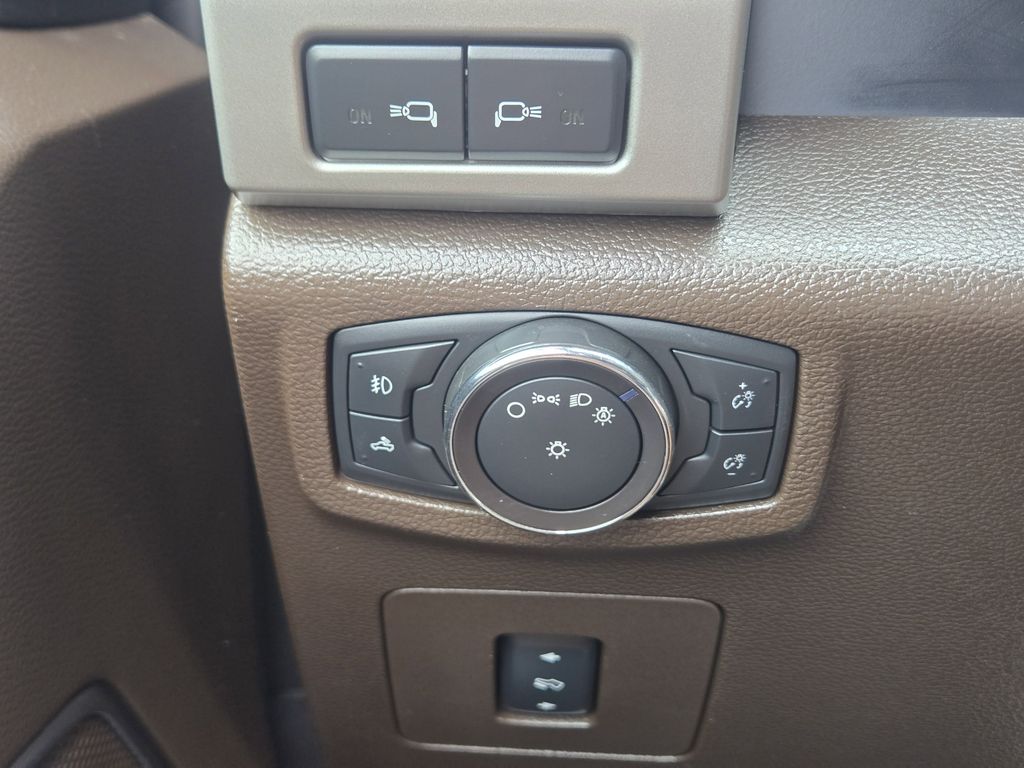 2016 Ford F-150 King Ranch White at Autostrade