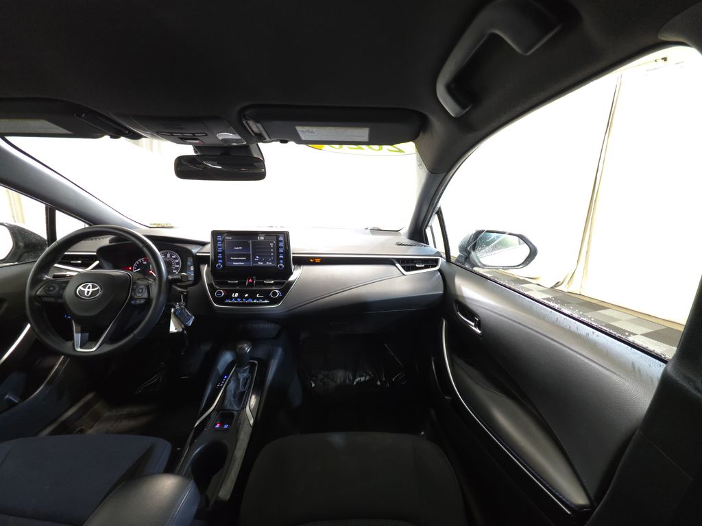 View vehicle photo 7