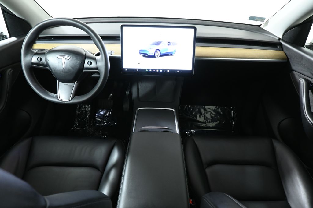 Thumbnail: 2022 Tesla Model Y - 4