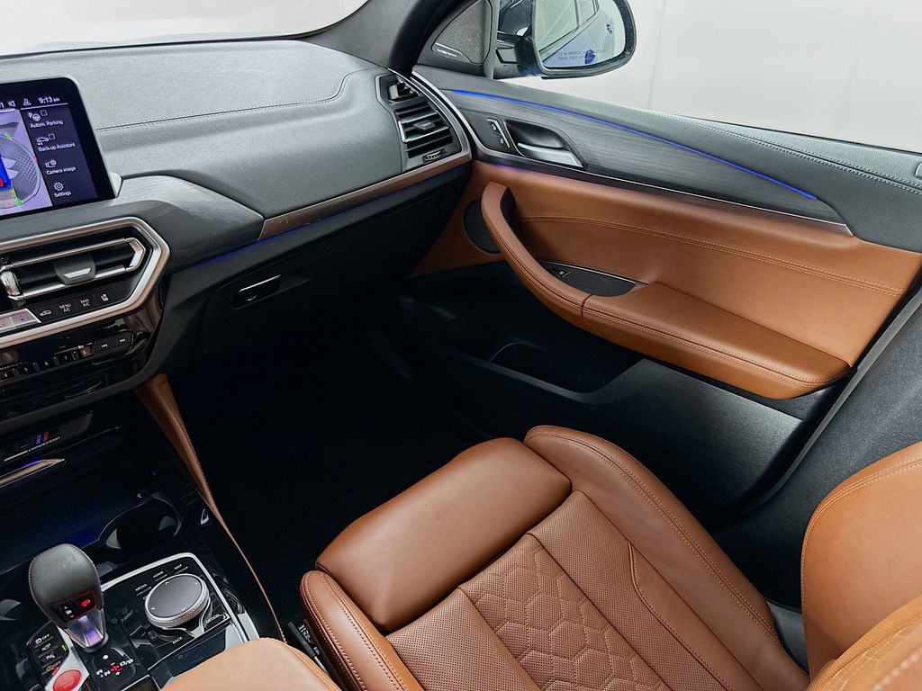 Thumbnail: 2024 BMW X4 - 24