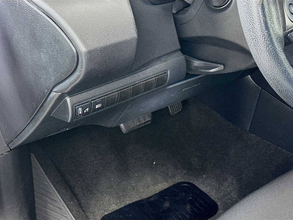 Thumbnail: 2024 Toyota Corolla - 10