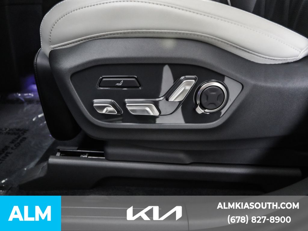 2024 Kia EV9 GT-Line photo 26