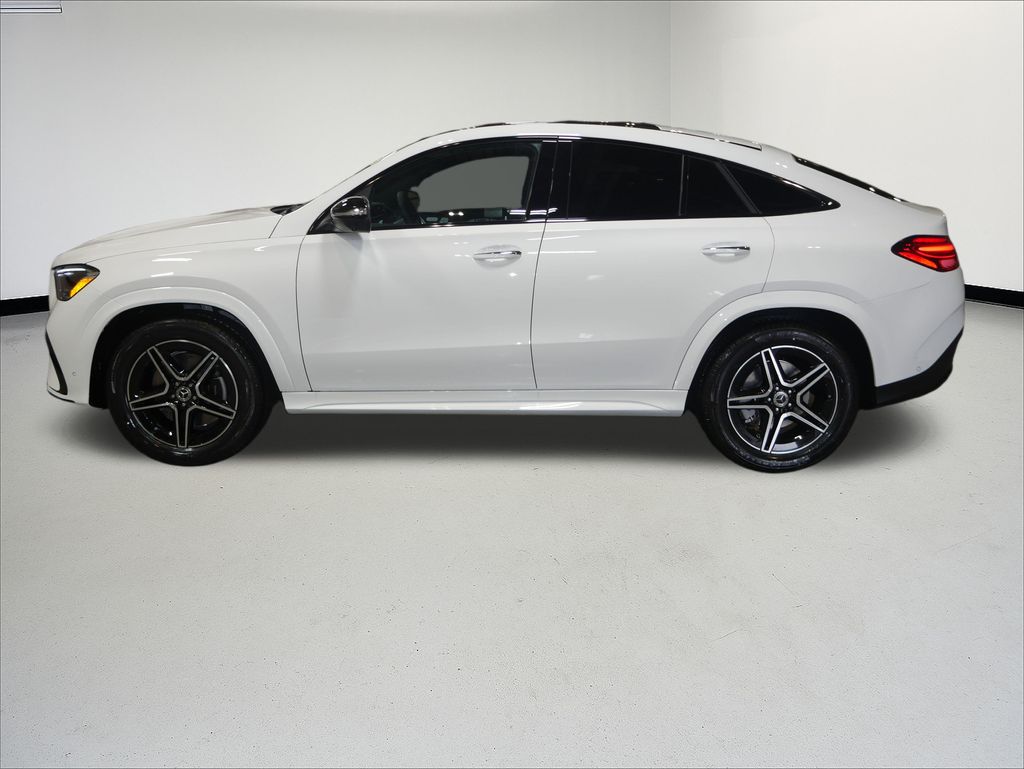 Thumbnail: 2026 Mercedes-Benz GLE - 2