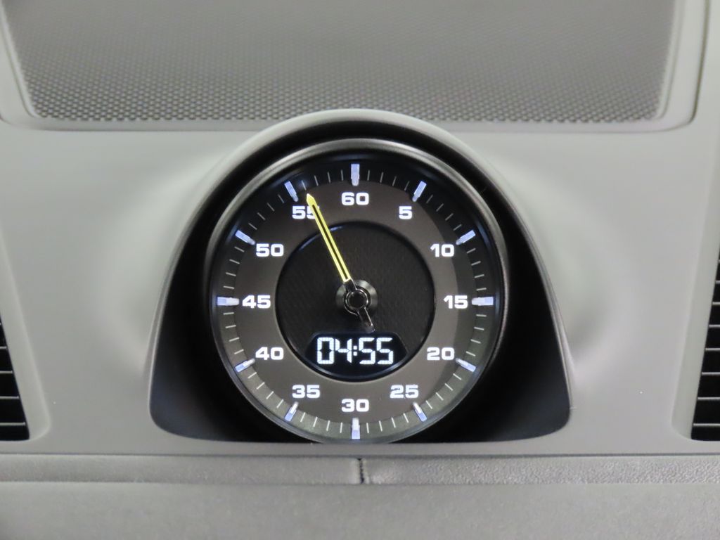 Thumbnail: 2022 Porsche  - 23