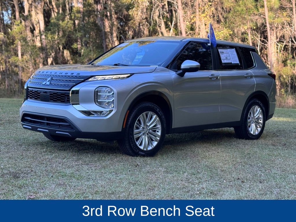 2022 Mitsubishi Outlander ES 2.5 2WD