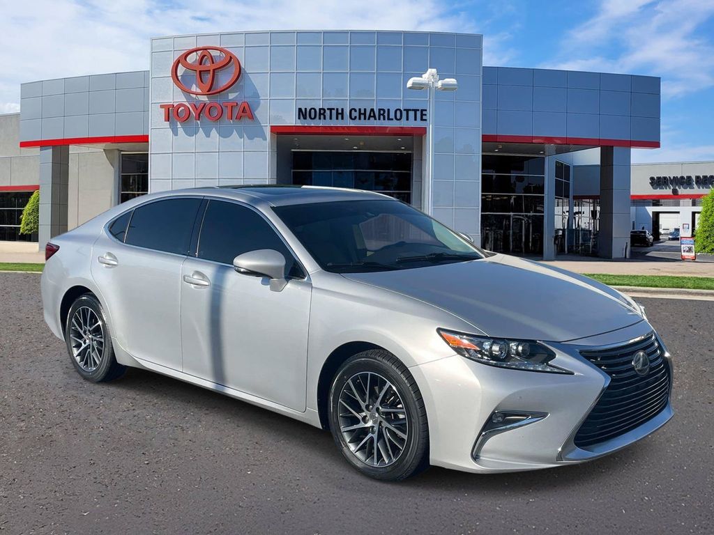 2016 Lexus ES 350