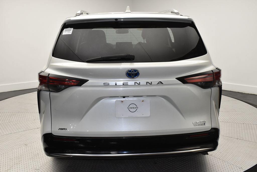 Thumbnail: 2021 Toyota Sienna - 5