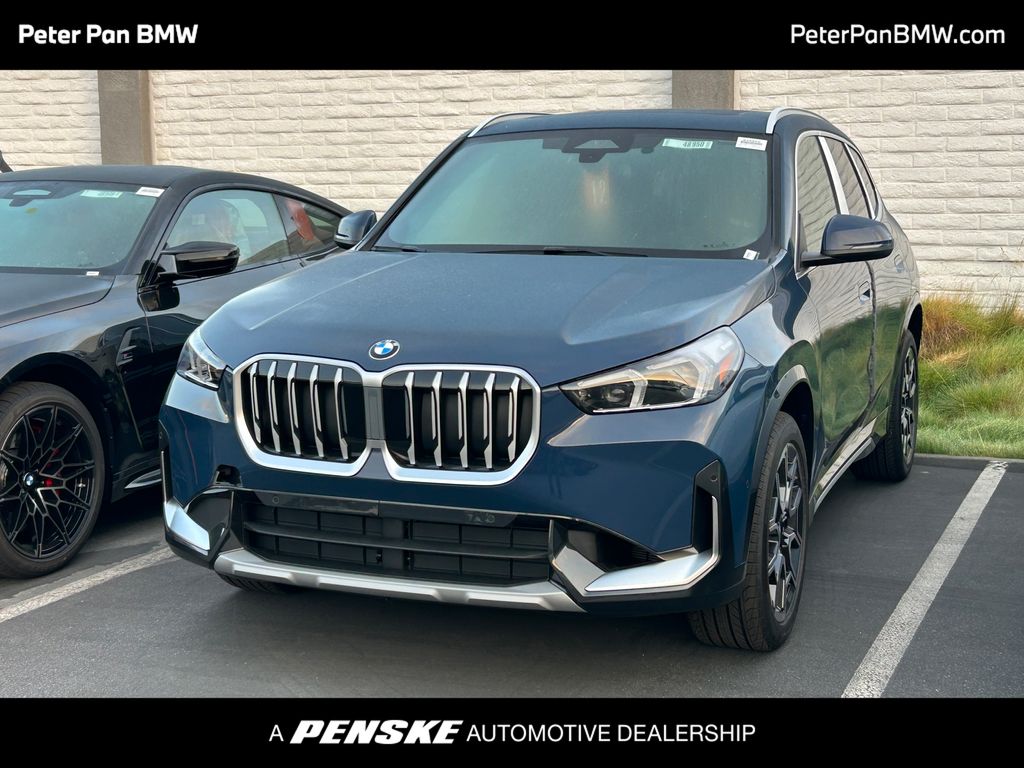 Thumbnail: 2026 BMW X1 - 1