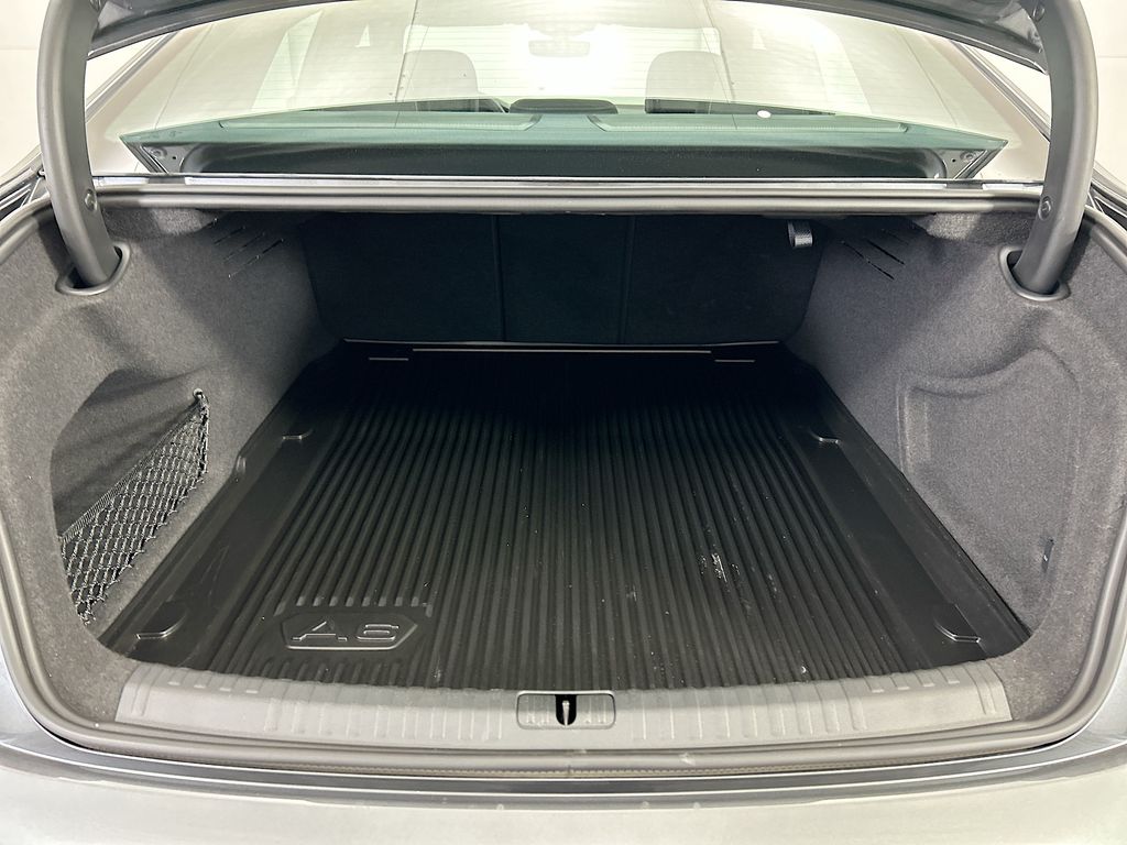 Thumbnail: 2025 Audi A6 - 27