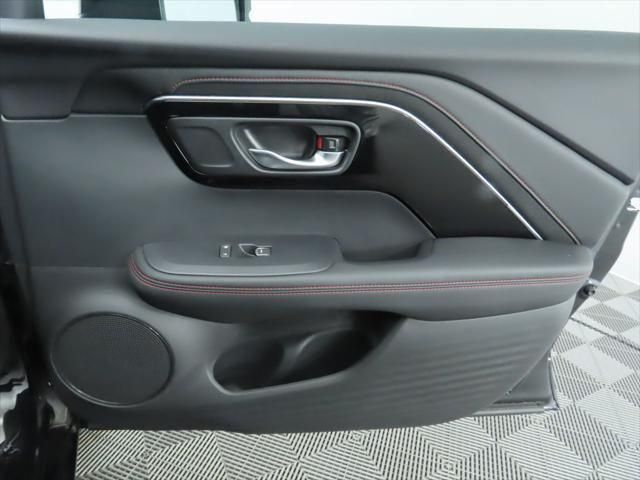 Thumbnail: 2025 Acura ADX - 26