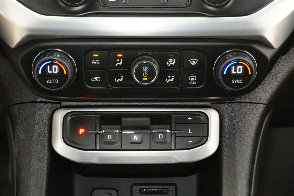 Used Car 2023 Gmc Acadia  Slt For Sale Under $30,000 In Weatherford, Texas