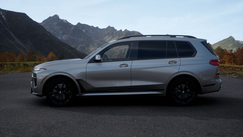 Thumbnail: 2026 BMW X7 - 31