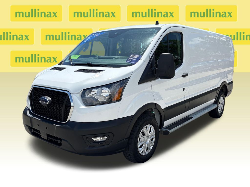 Certified Used 2025 White Ford Base image 15