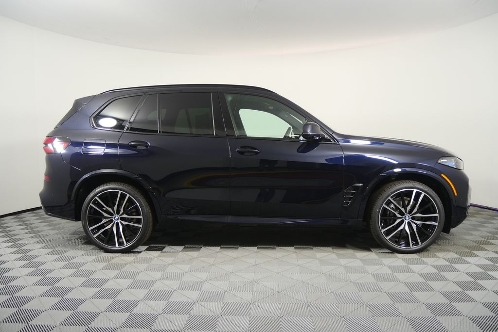 Thumbnail: 2026 BMW X5 - 2