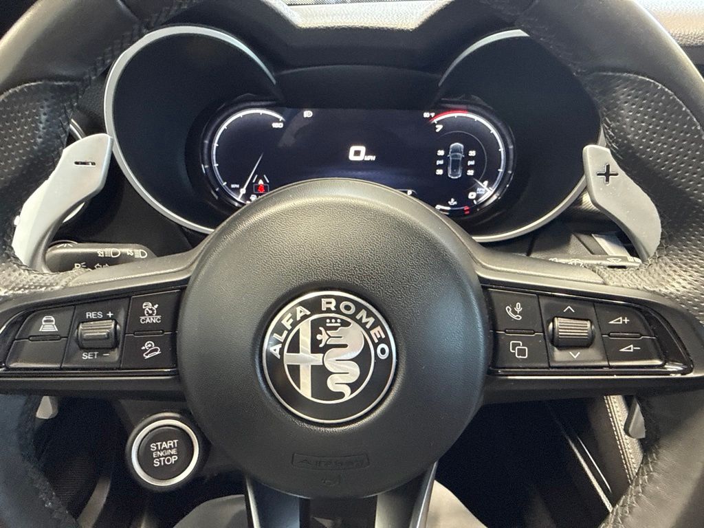 Used 2024 White Alfa Romeo Veloce image 29