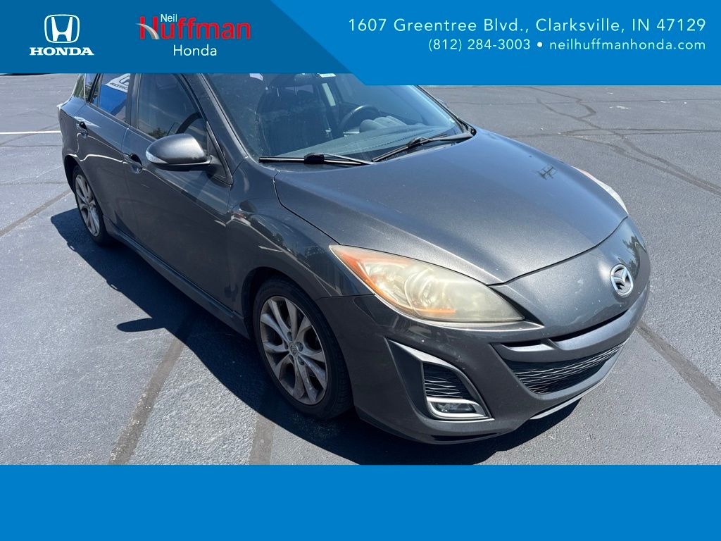 Gray (Graphite Mica) 2010 Mazda MAZDA3 Hatchback Front-Wheel Drive 5-Speed Automatic