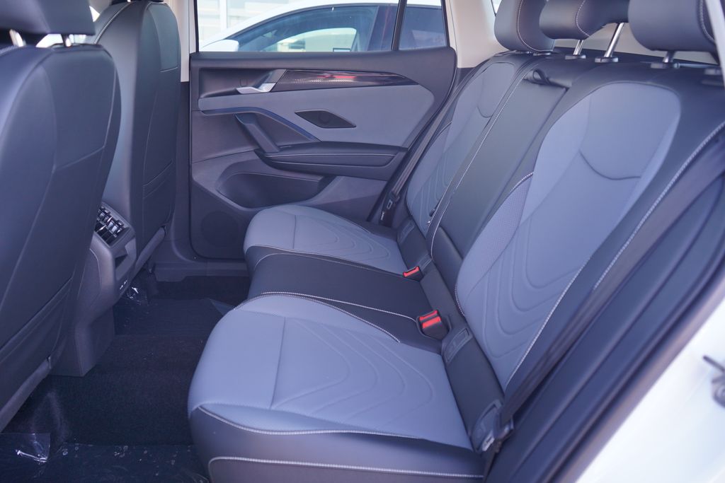 Thumbnail: 2026 Volkswagen Tiguan - 7