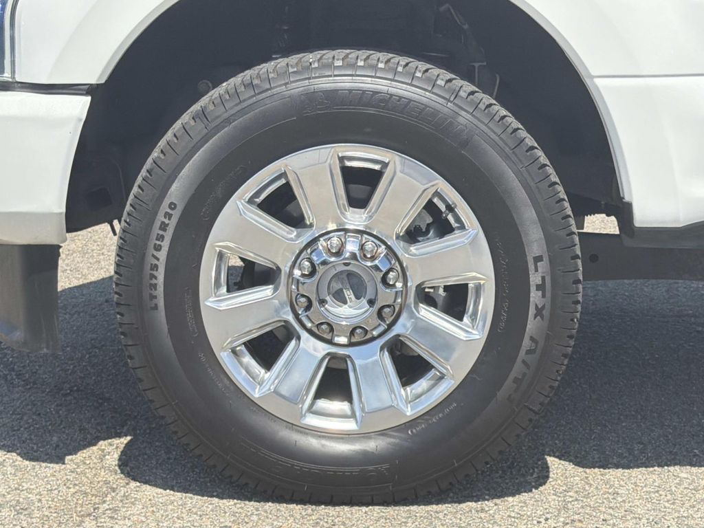 Used 2022 Ford Super Duty F-250 Platinum 4D Crew Cab