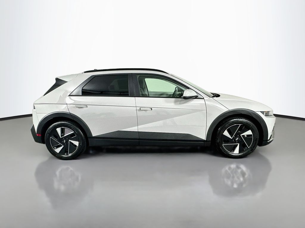 Thumbnail: 2027 Hyundai Ioniq 5 - 4