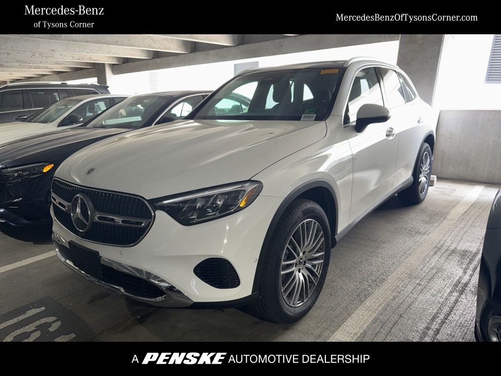 Thumbnail: 2025 Mercedes-Benz GLC - 1