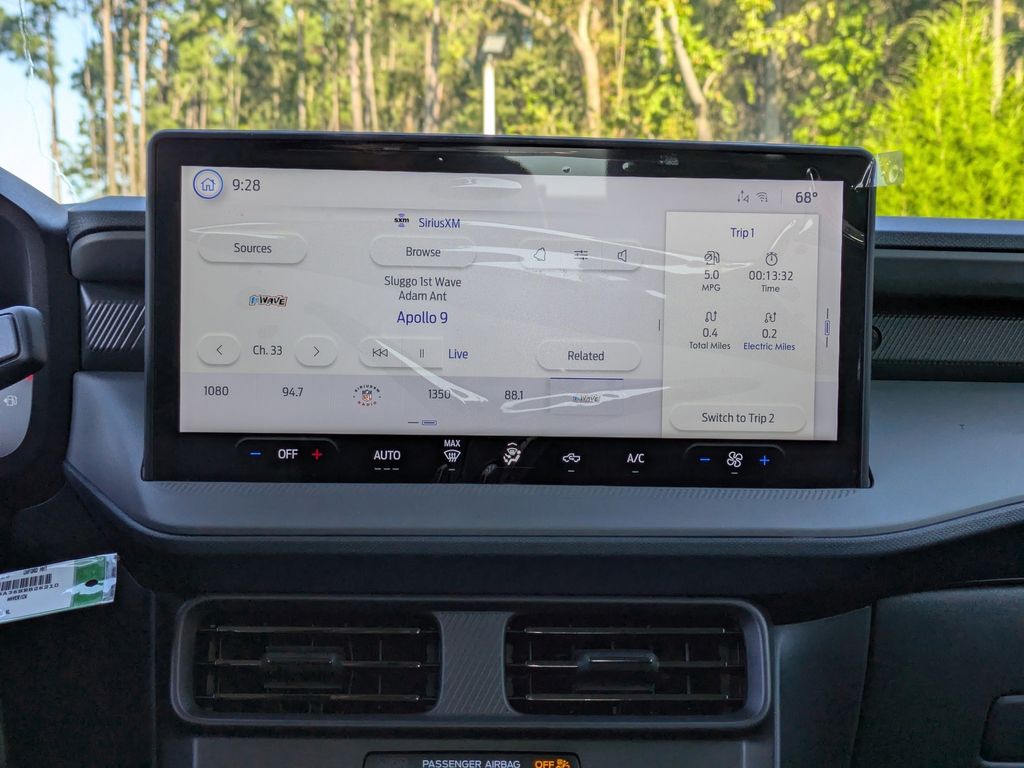 2025 Ford Maverick XL