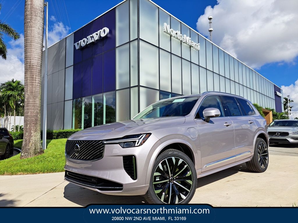 2026 Volvo XC90 Plug-In Hybrid T8 Plus