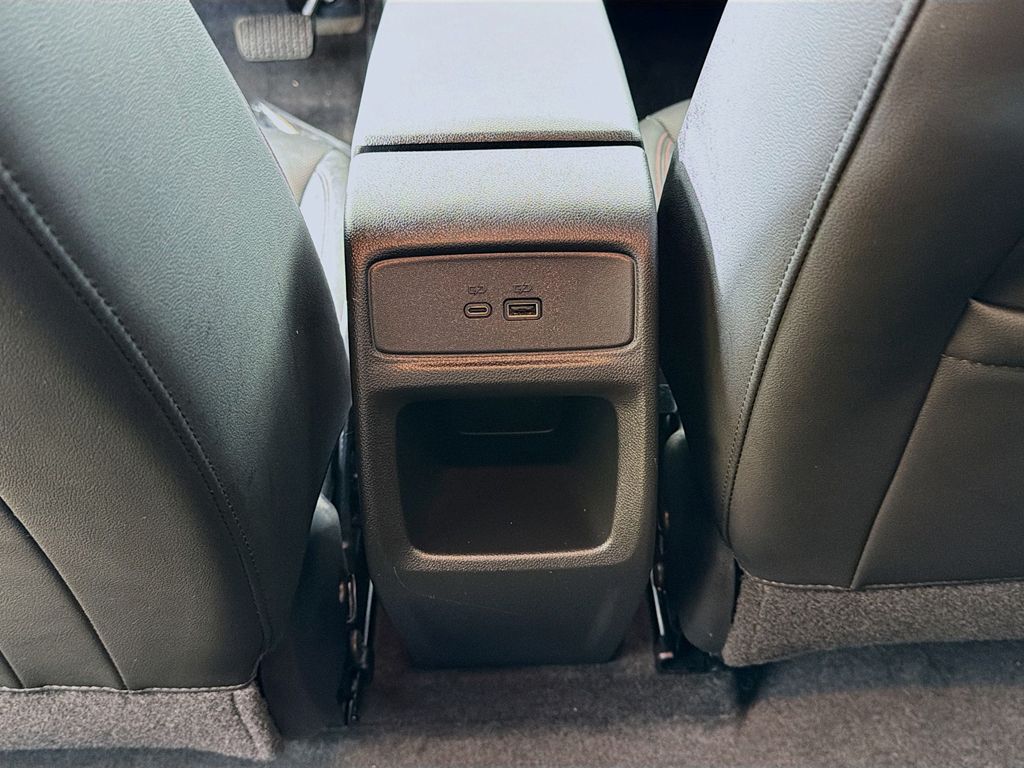Used 2024 Green Chevrolet 2RS image 36