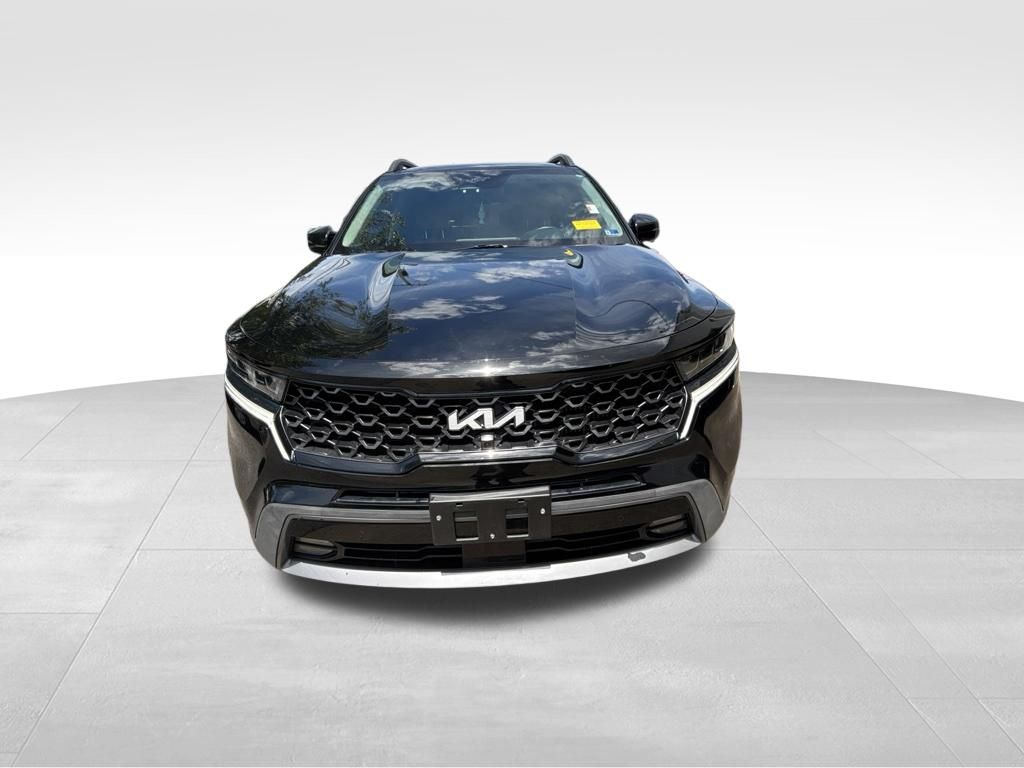 Certified Used 2023 Black Kia X-Line SX Prestige image 2