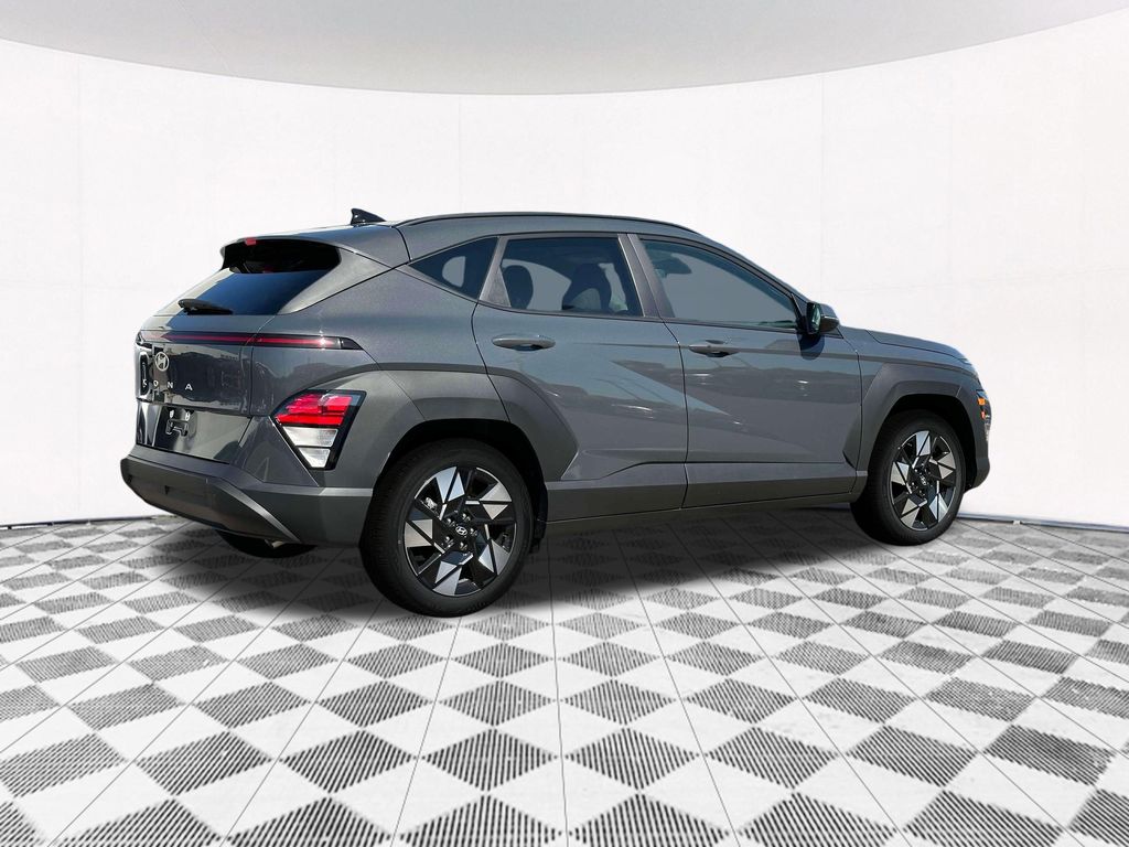 2025 Hyundai Kona SEL 8