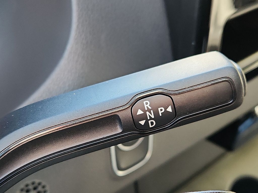 Thumbnail: 2025 Mercedes-Benz Sprinter - 10