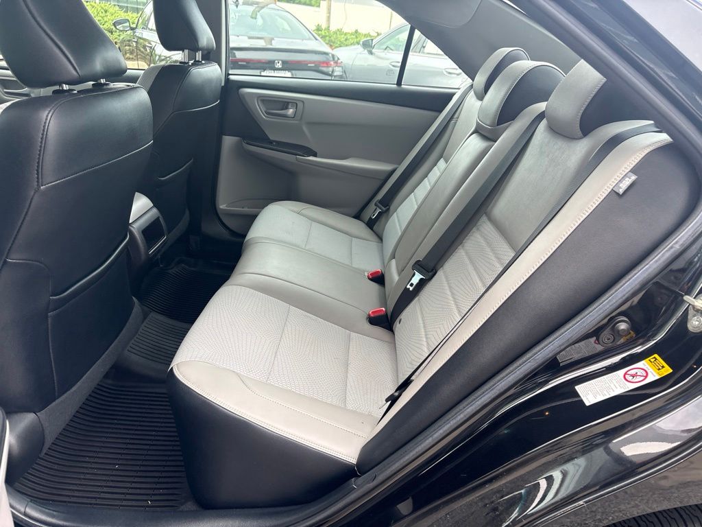 Used 2016 Black Toyota SE image 6