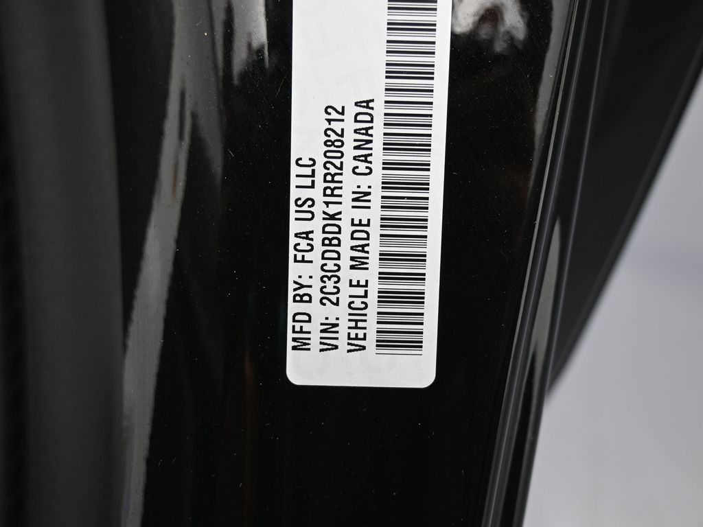 Used 2024 Diamond Black Crystal Pearlcoat Dodge R/T Scat Pack image 18