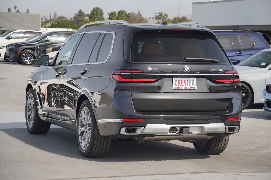 2025 BMW X7 xDrive40i 7