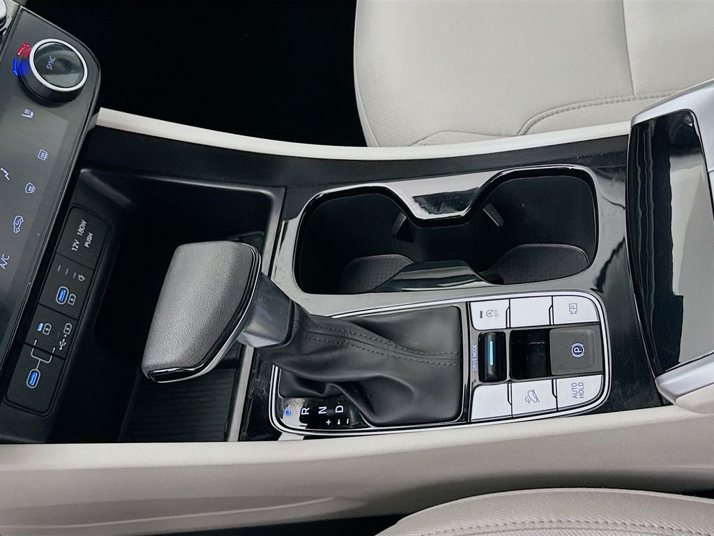 Thumbnail: 2025 Hyundai Tucson - 16