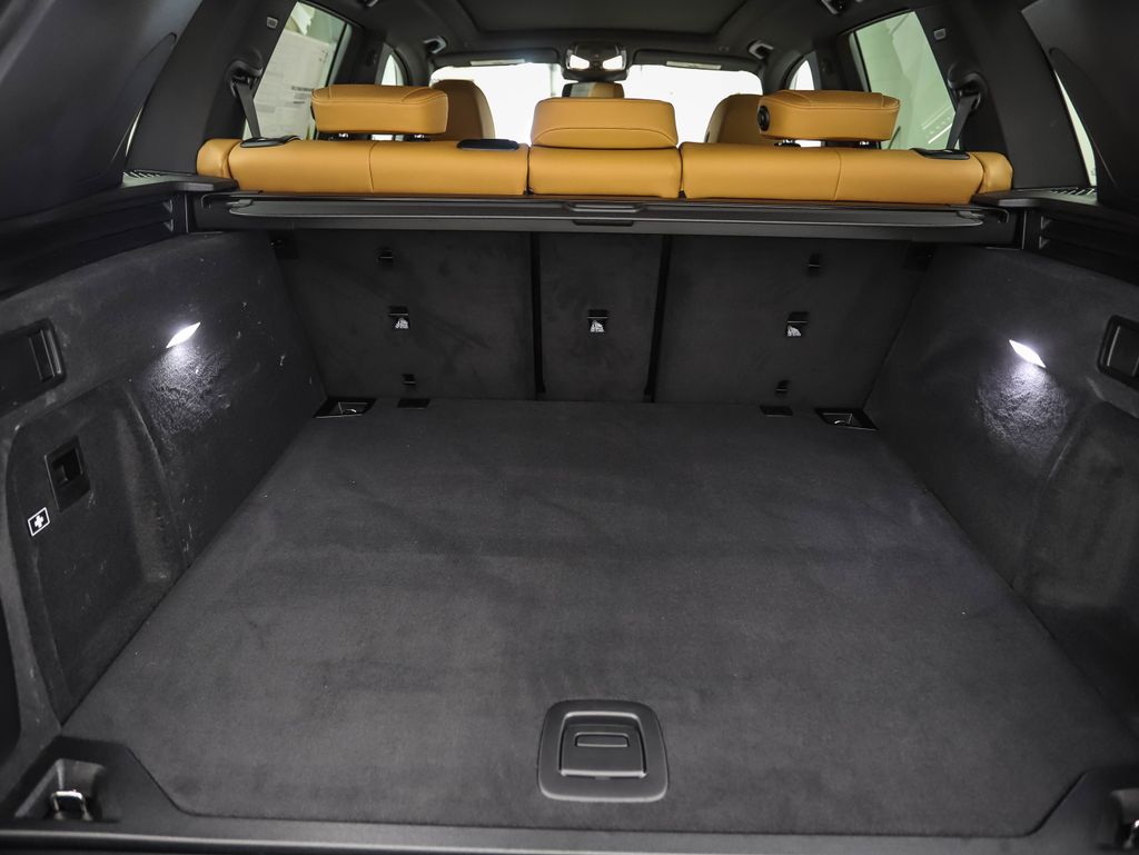 Thumbnail: 2026 BMW X5 - 23