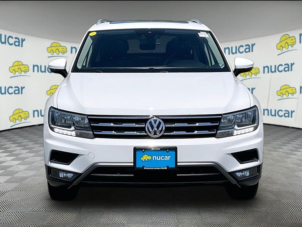 2020 Volkswagen Tiguan — photo 2