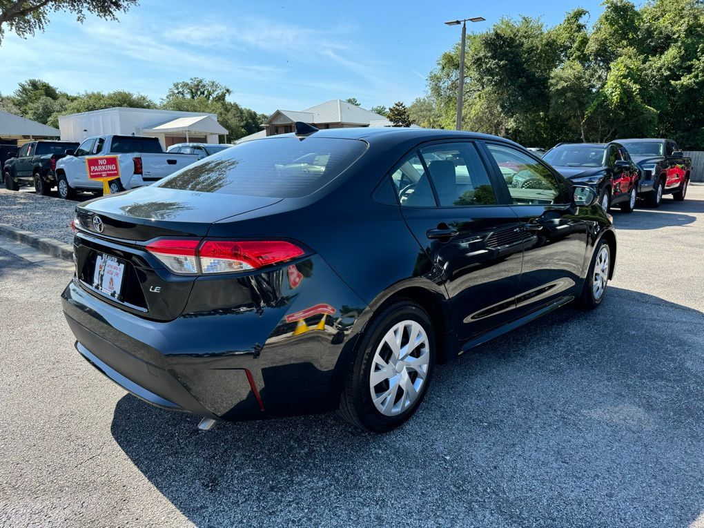 2022 Toyota Corolla LE 7