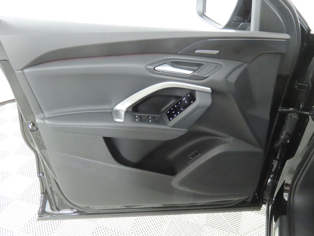 Thumbnail: 2026 Audi Q5 - 26