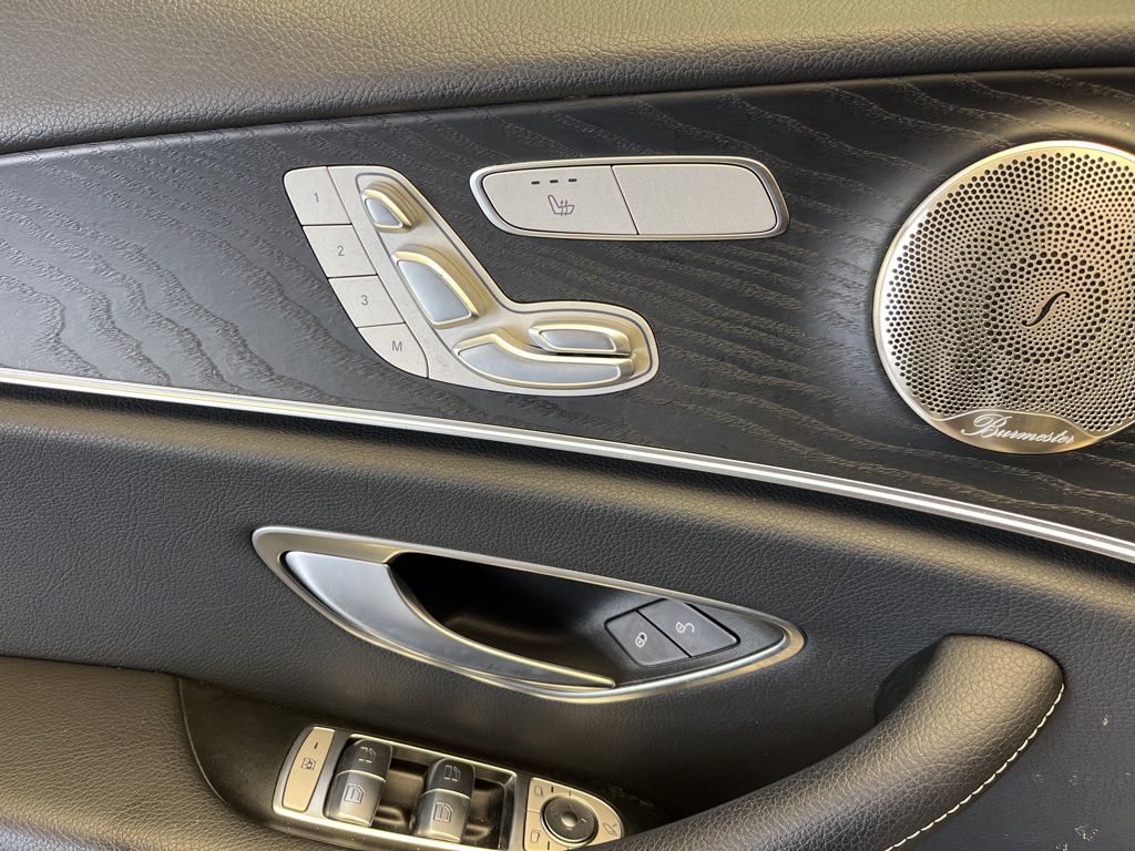 Thumbnail: 2023 Mercedes-Benz E-Class - 11