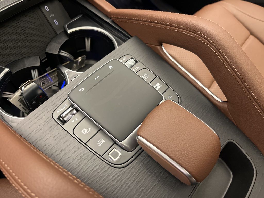 Thumbnail: 2026 Mercedes-Benz GLE - 22